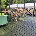 Dworek Biesiadny 3*