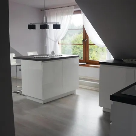 Bed & Breakfast Dworek Biesiadny