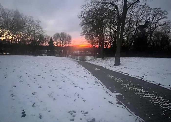 Nocleg ze śniadaniem Dworek Biesiadny Radzewice